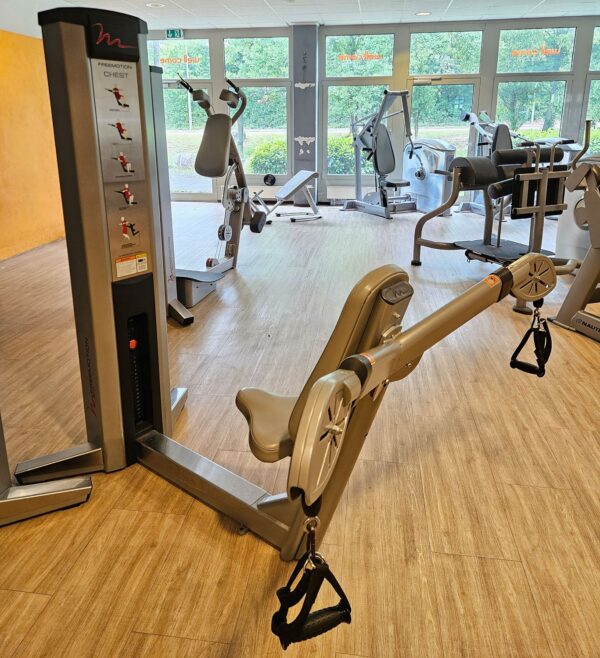 Freemotion Genesis Chest