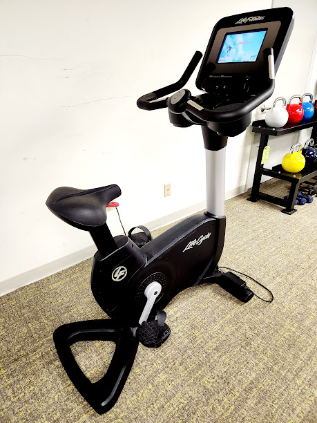 Life Fitness 95C Discover SI Upright Bike