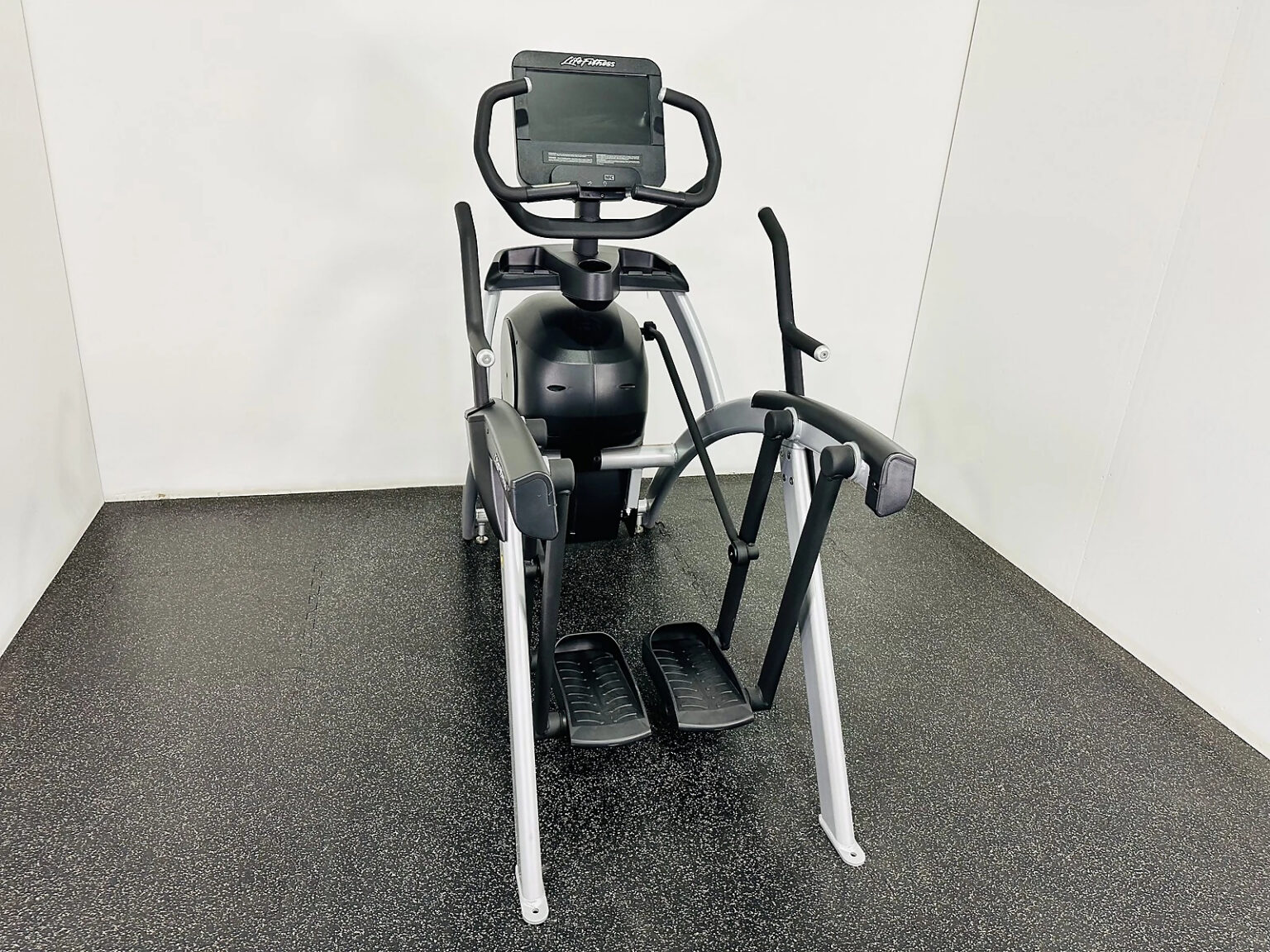 Life Fitness Arc Trainer Discover SE3 Lower Body – Shop Now for ...