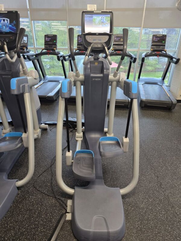 Precor AMT885 Open Stride Elliptical with P82 Console