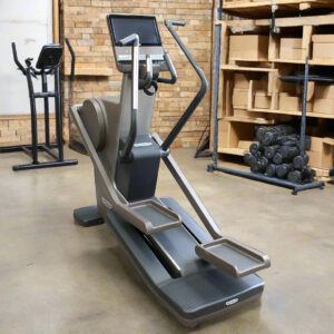 Technogym Artis Run Elliptical Cross trainer