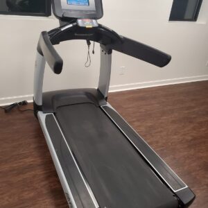 Life Fitness 95T Discover SI Treadmill