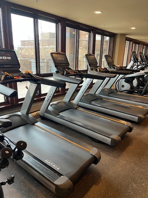 Matrix T7xi Treadmill